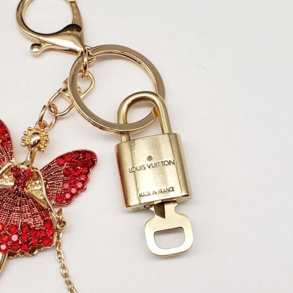 Louis Vuitton Authentic Gold Padlock 🔑 Key + Stylish Unbranded Fairy Bag Charm - Picture 7 of 8